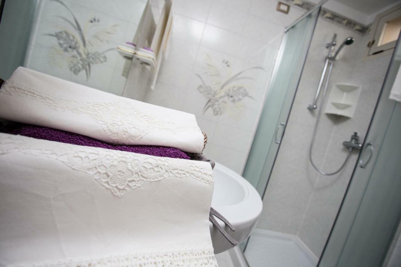 La Porta Di Mare B&B Нардо Экстерьер фото