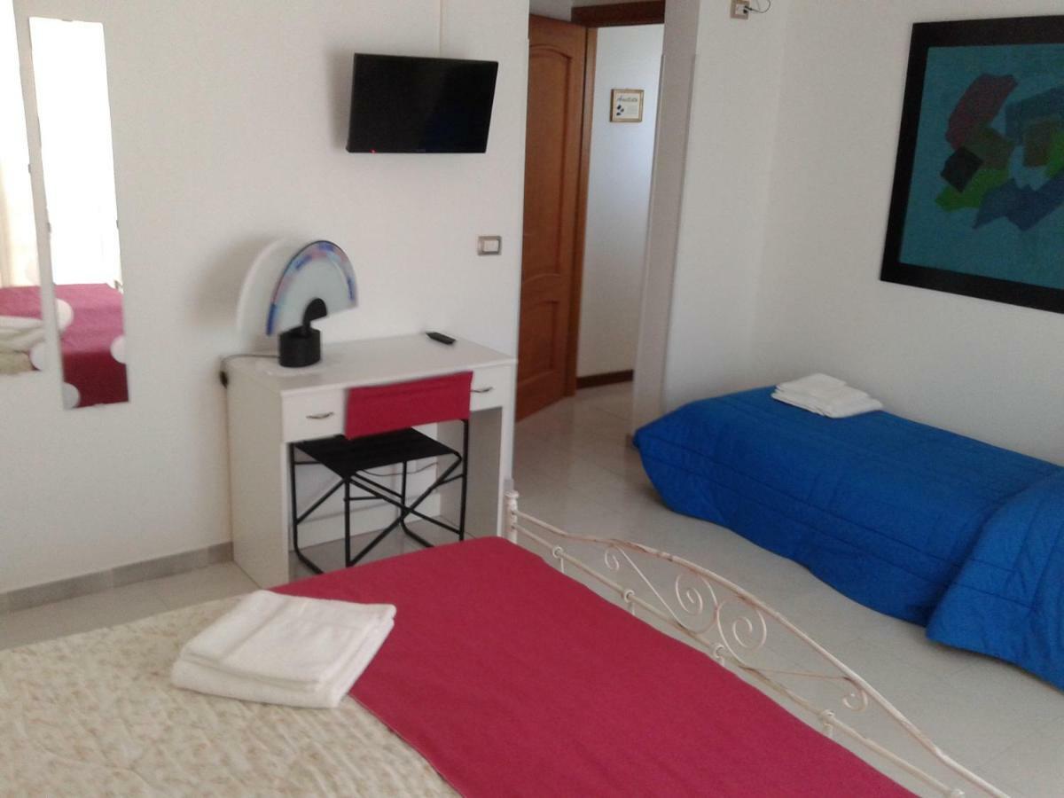 La Porta Di Mare B&B Нардо Экстерьер фото